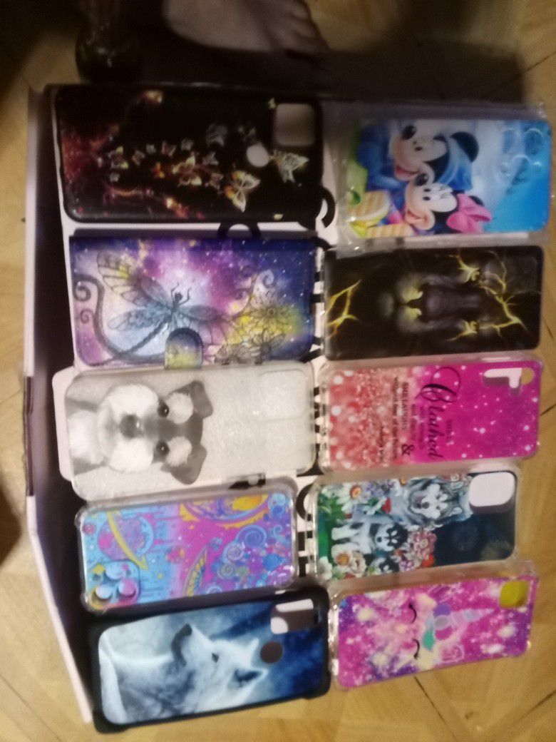 Set Of 50 Phone Cases For$20.00