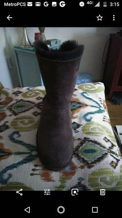Uggs size 9