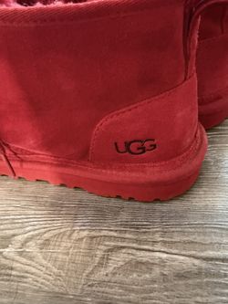 Men’s Red Uggs Size 11