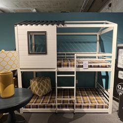 Twin/twin Bunk Bed