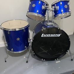 Ludwig Accent Drum Set 