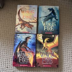 Wings of Fire Books 1, 2, 4, 5 Graphic Novel Bundle Tui T. Sutherland Paperback