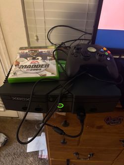 Original Xbox Console with Controller and Game