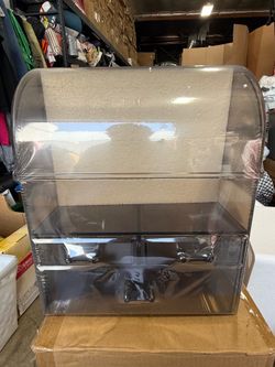 Cosmetics storage box (XL)