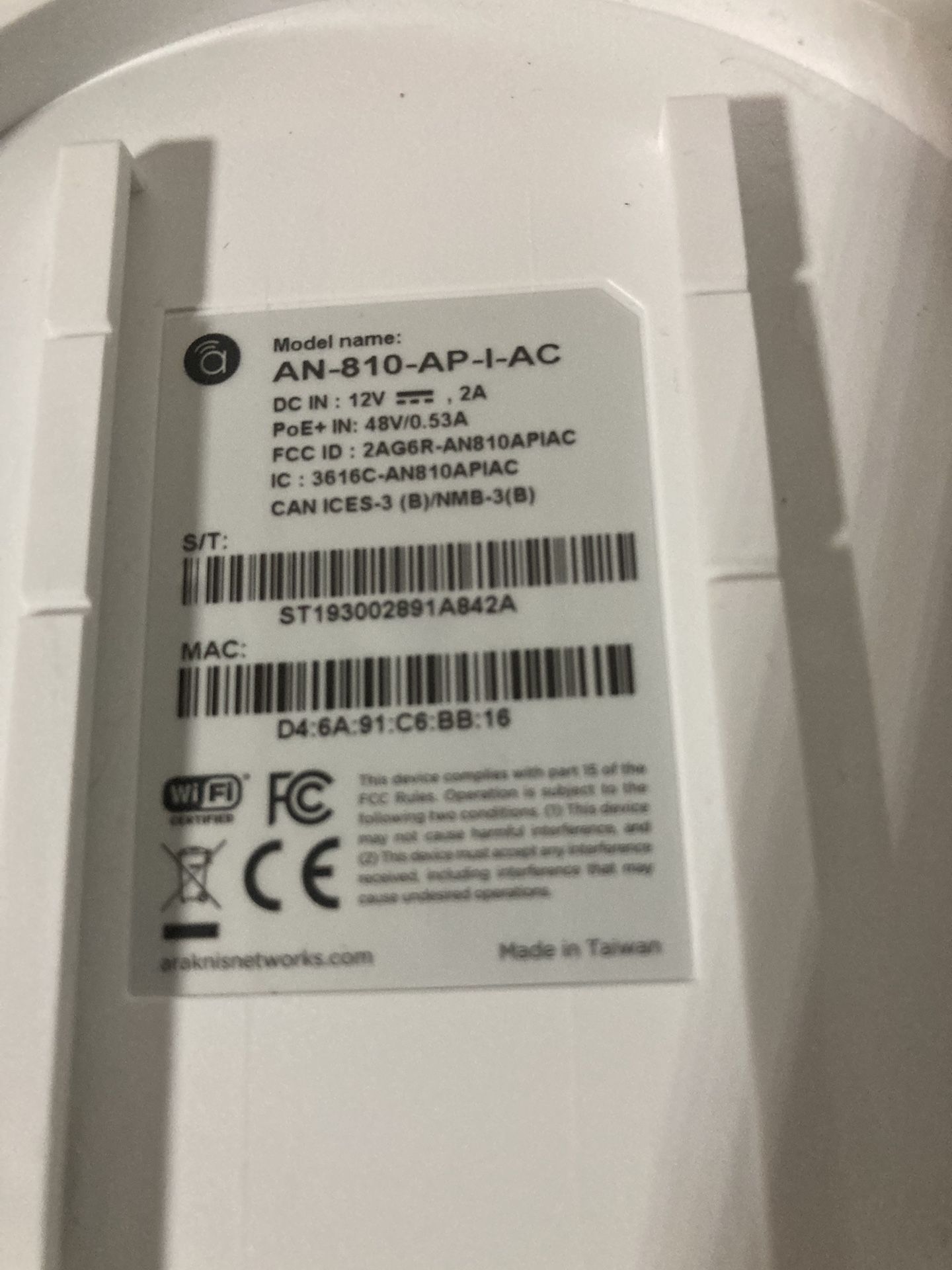 Araknis Network 810 Series Indoor Wireless Access Point for Sale in