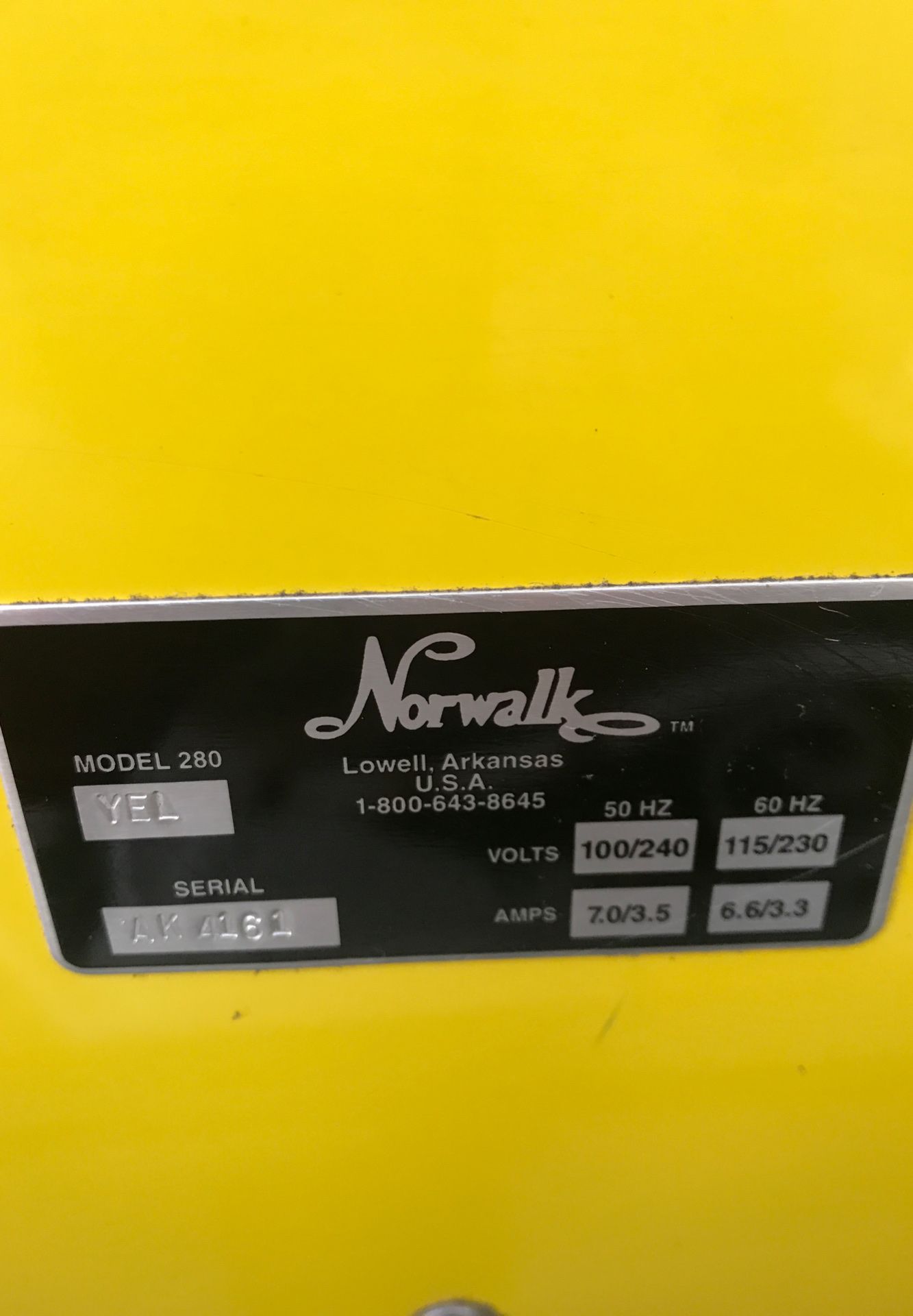 Norwalk hydraulic cold press Juicer 280, Yellow color In excellent