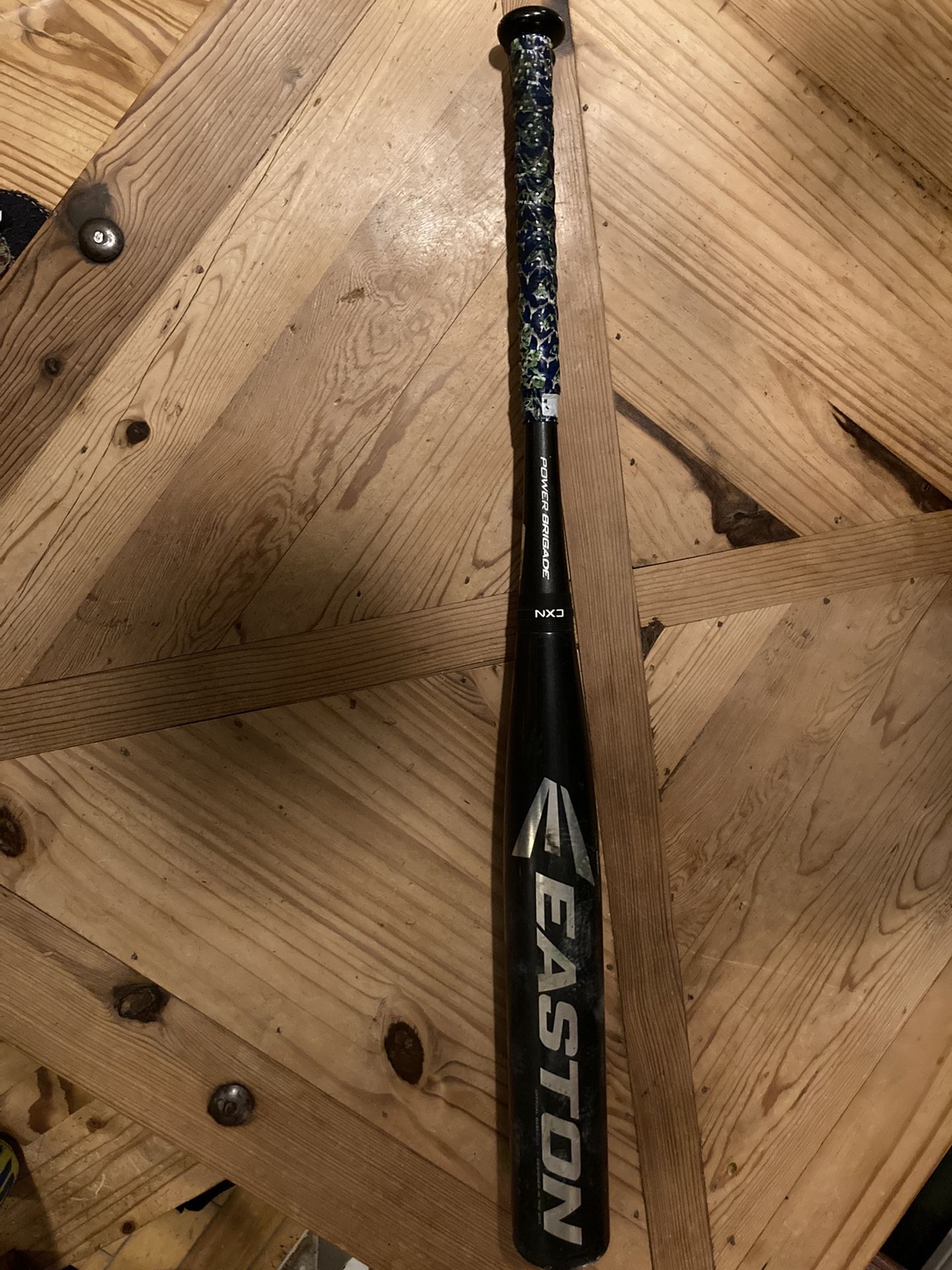 Easton Mako Beast