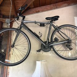 Tracer Braver Gravel/road Bike