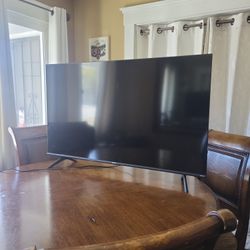 55" 4k Hisense Television (Roku tv)
