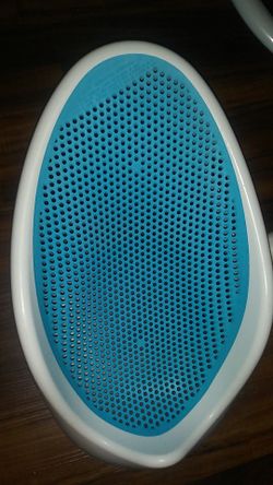 Baby bath tub