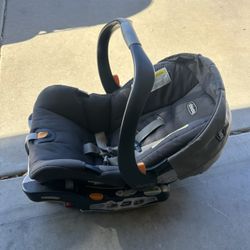 Chico Car Seat Set 