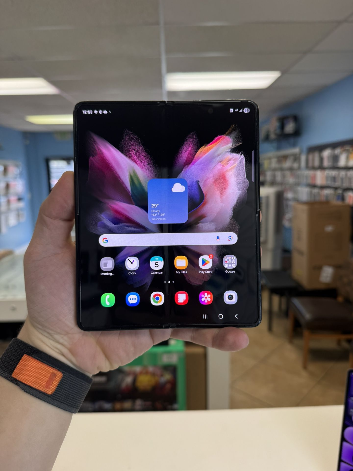 Samsung Galaxy Fold 3 Unlocked 256GB Storage New open box