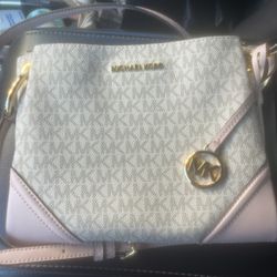 Michael Kors Crossbody Purse 