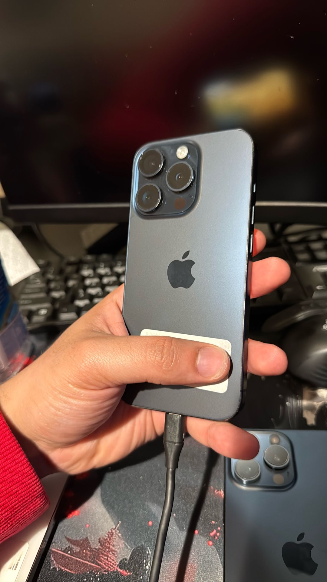iPhone 15 Pro - 128GB Unlocked - Grade B 