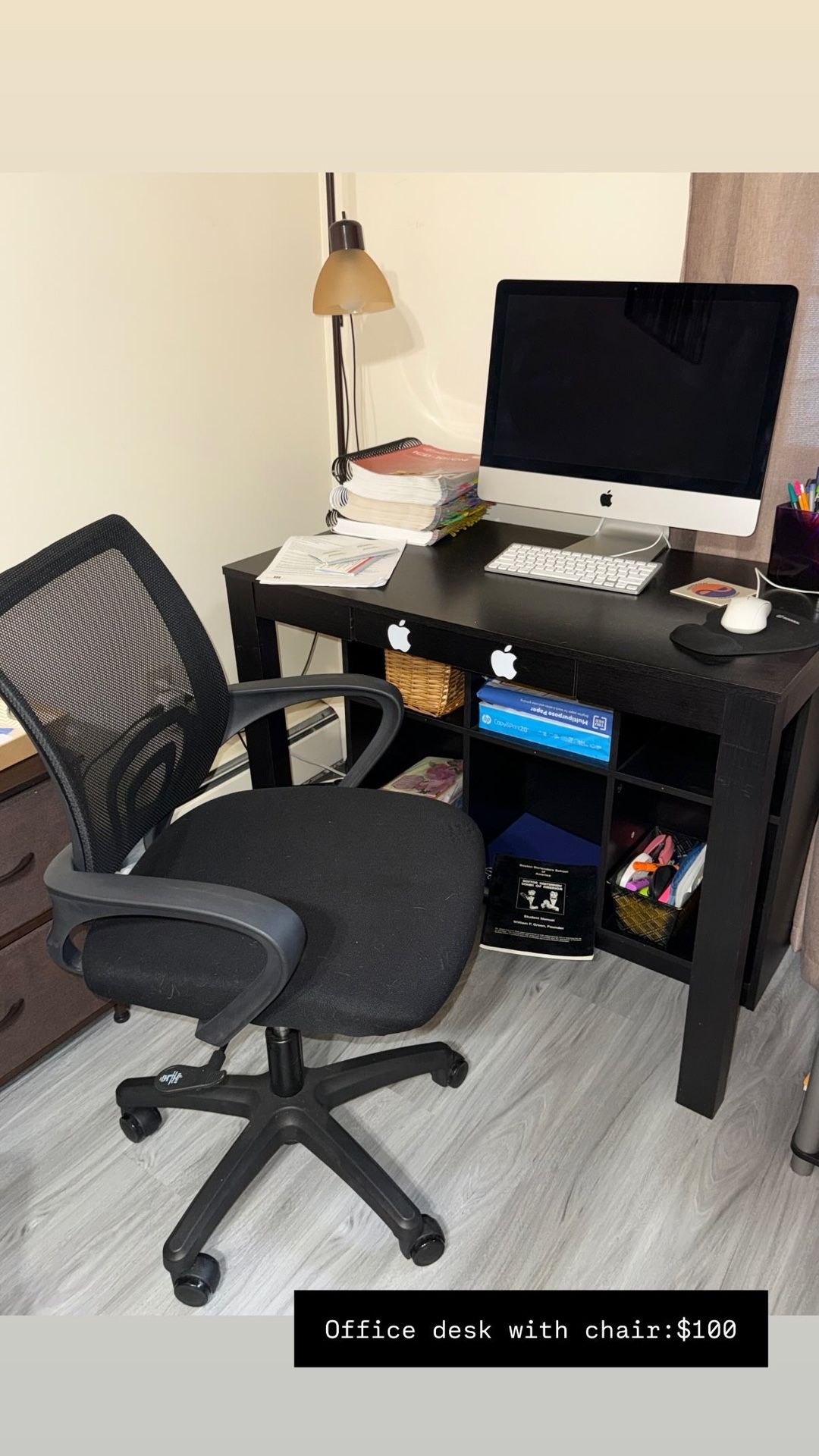 Small Computer Desk In An Office Chair