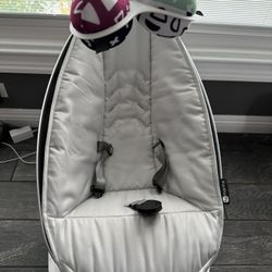 MamaRoo 4Moms