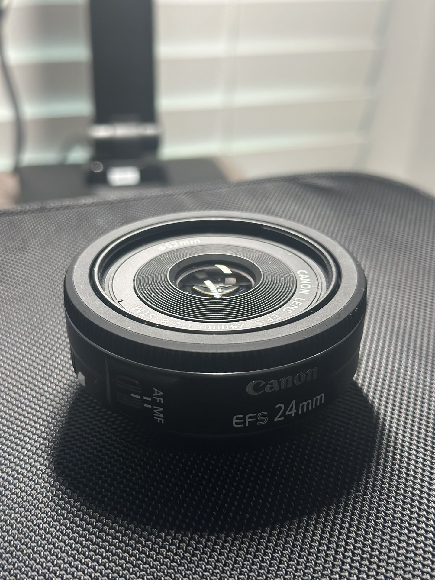 Canon EF-S 24mm f/2.8 STM Lens - Wide Angle Prime