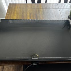 32 inch insignia LED flatscreen TV