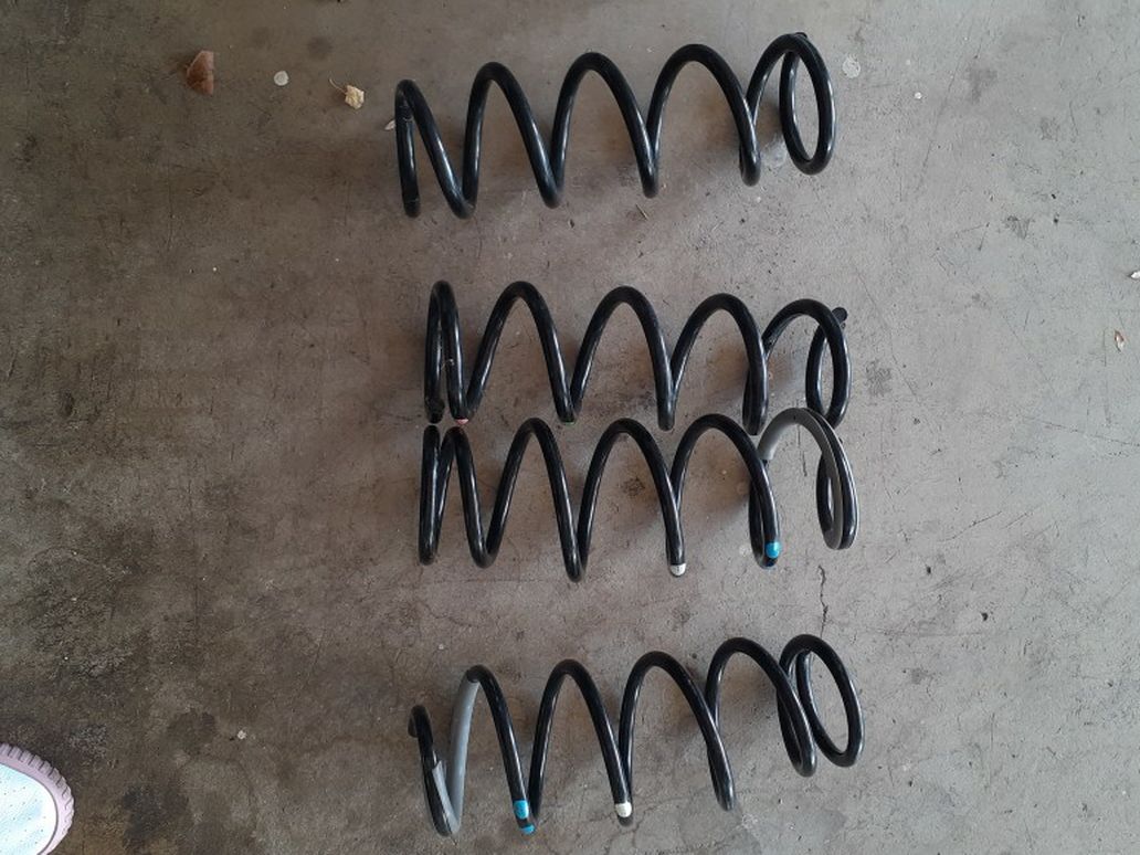 Coil Suspension Springs For Infinity Q50