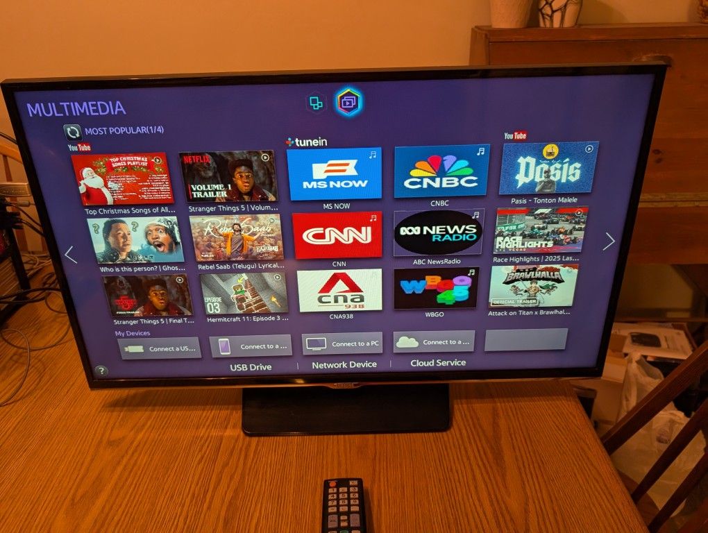 Samsung 32 Inch Smart TV 