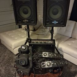 DJ 