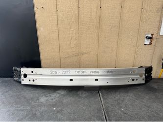 2018 2019 2020 2021 2022 TOYOTA CAMRY FRONT REINFORCEMENT COVER OEM USED