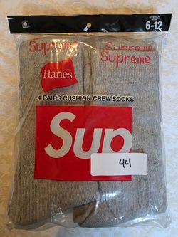 Supreme socks