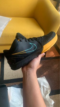 Kobe 4 Protro FTB Snake Size 10.5