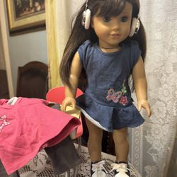 American Girl Doll 18”, Outfit And American Girl doll Desk
