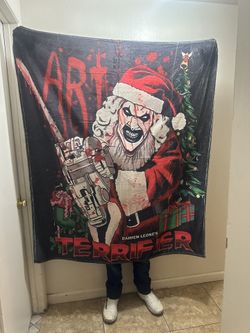 Art The Clown Throw Blanket