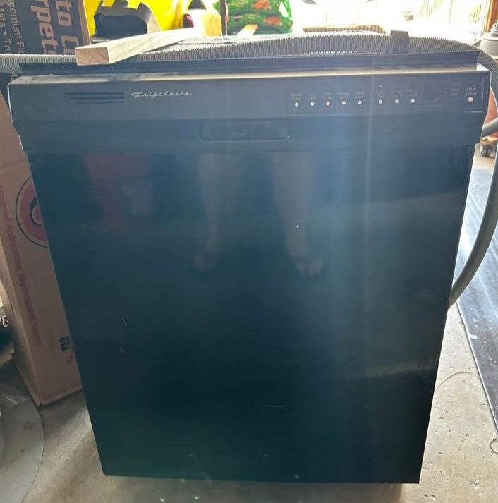 Frigidaire Dishwasher