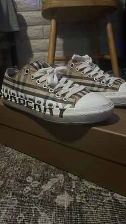 Burberry shoes