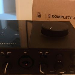 Native instruments Komplete audio 2