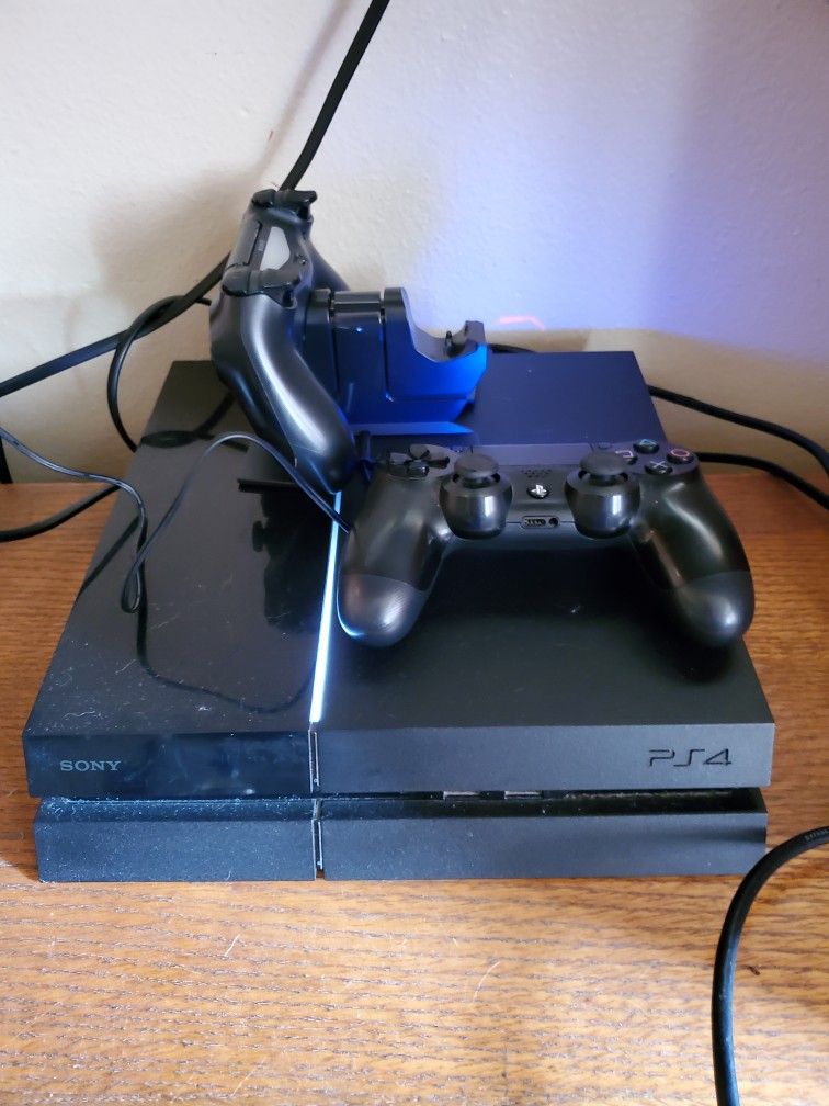 PS4 With Two Controllers, Cables, Charging Dock