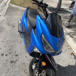 Scooter 200cc 