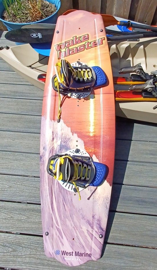 🏄 West Marine Wake Blaster Wakeboard + L/XL Binding