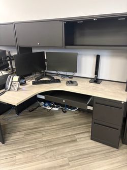 Desk (2)