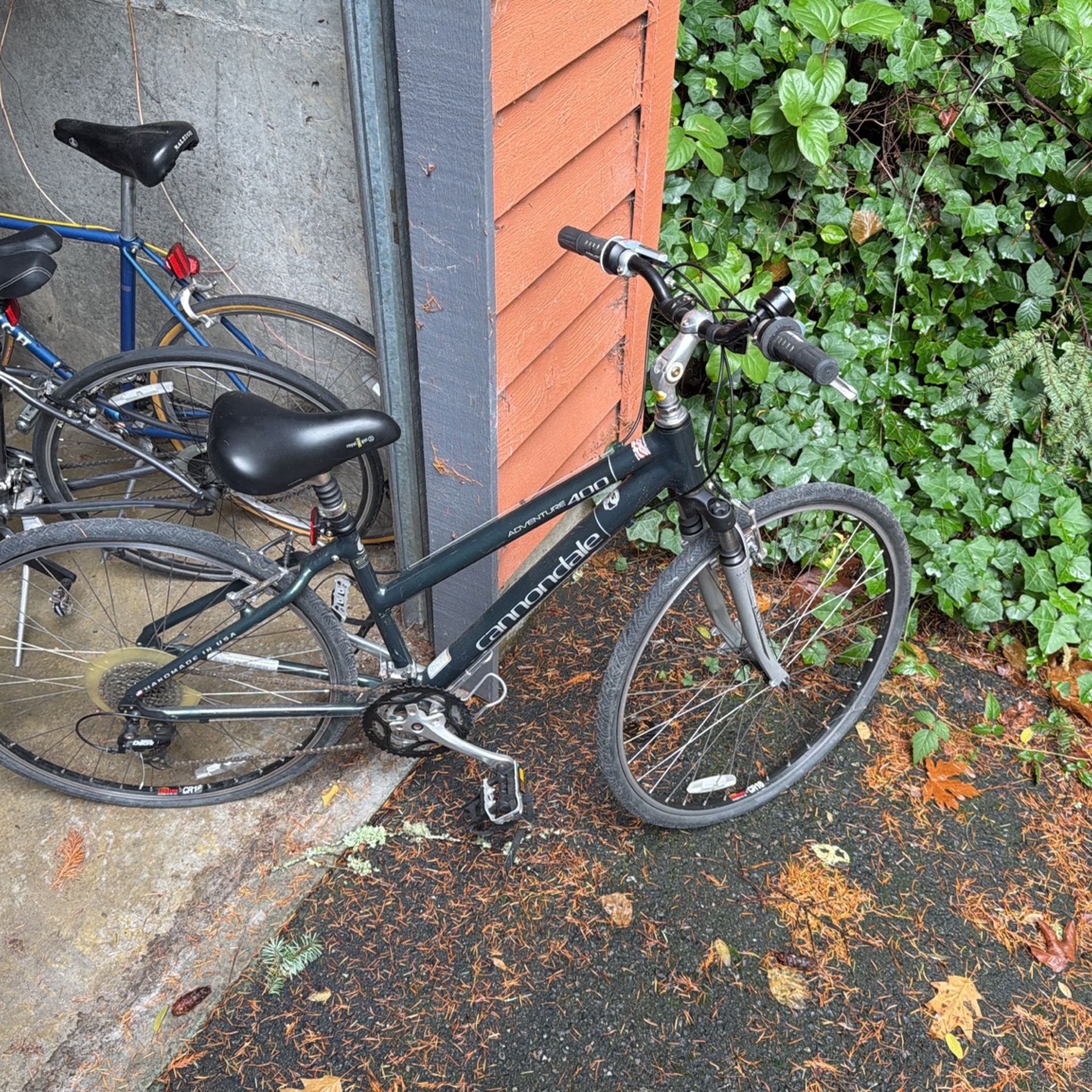 Cannondale Adventure 400 Bicycle 