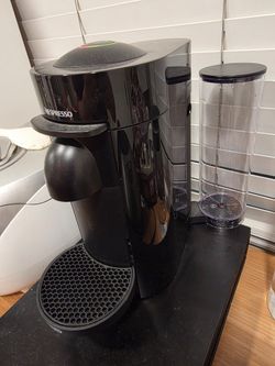 Nespresso vertuo plus great condition with extras