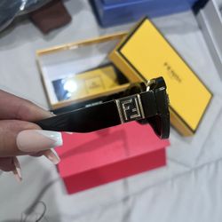 Fendi Sunglasses 