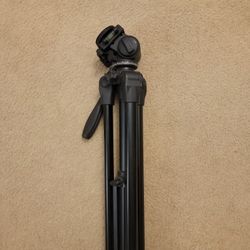 Quantaray QSX 9502TM tripod