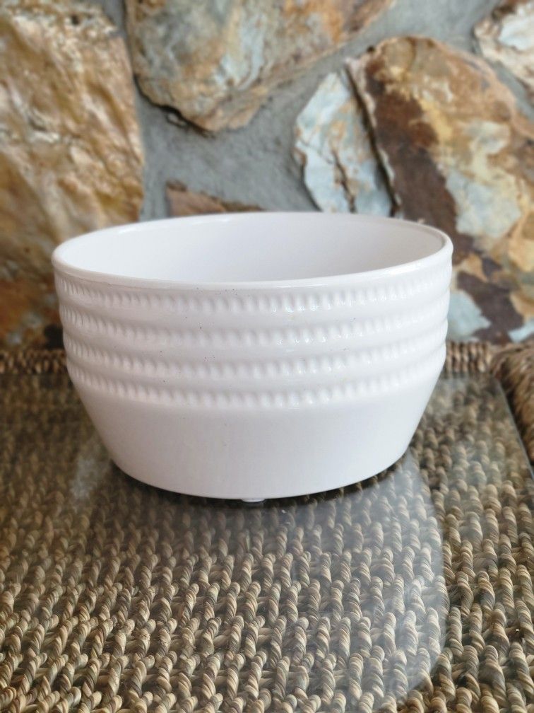 White Ceramic Pot