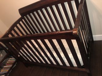 Baby crib