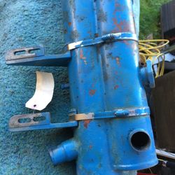 Chrysler 318 Engine cooler