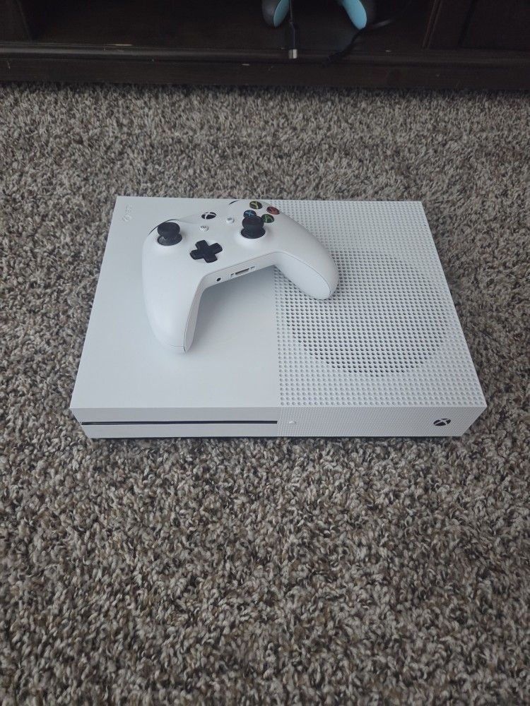 XBOX ONE S