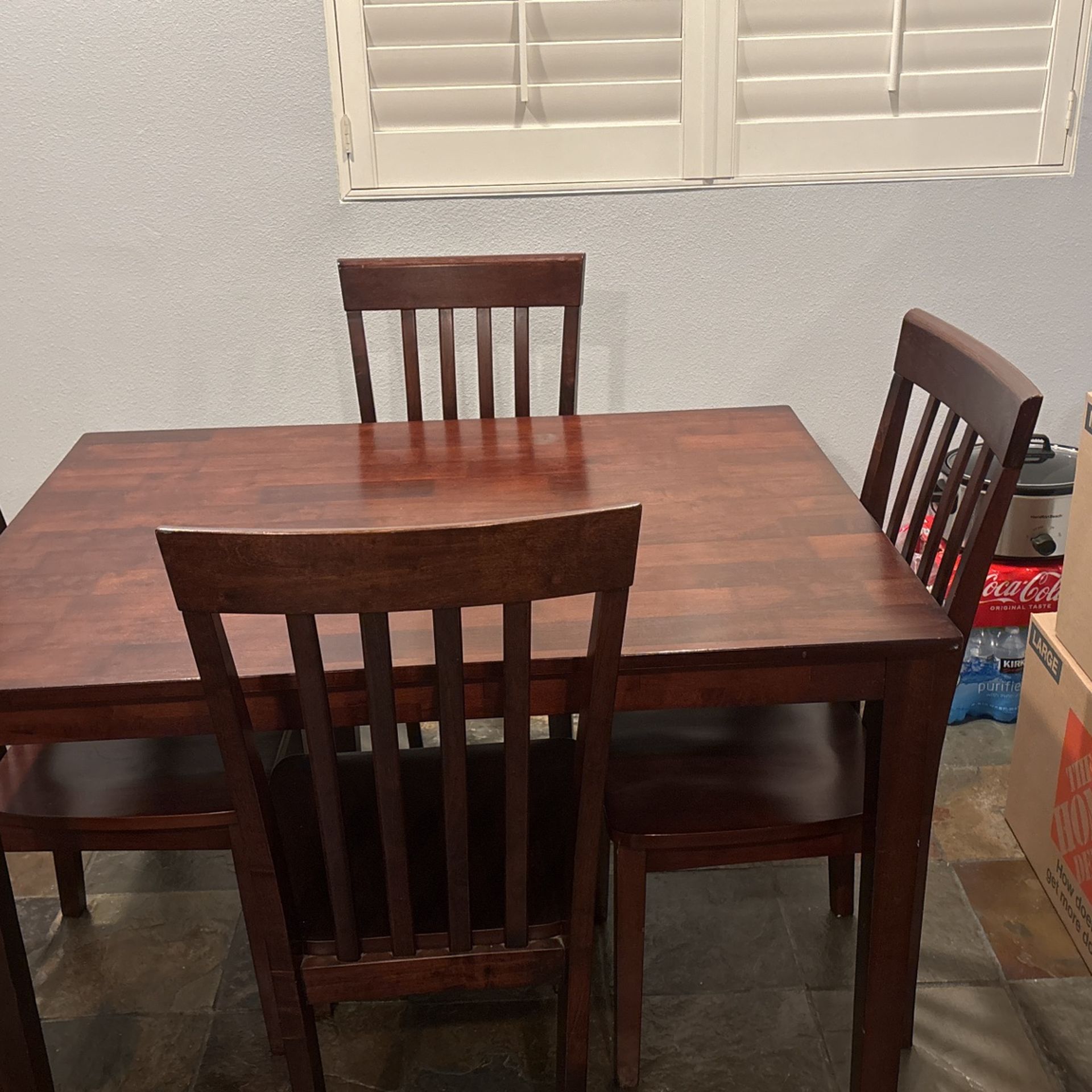 Dinning Table And 4 Chairs 36” X 48”