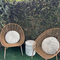 Set of 2 Outdoor Rattan Chairs with Side Table