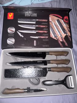 Kitchen knife set
