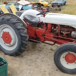 Ford 9n tractor 