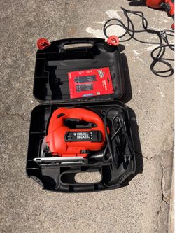 Black and decker saw